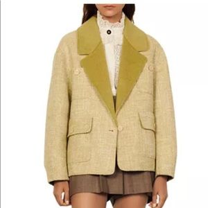 oversized blazer
Shell: 70% wool/30% polyester; sleeve lining: 100% polyester
